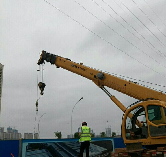 近电式防碰智能预警装置